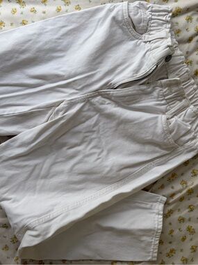 H&M White Casual Elastic-Waist Pants